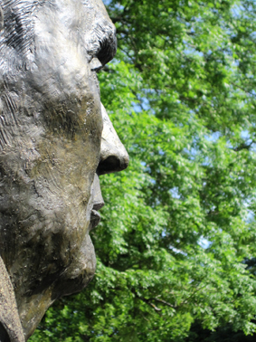 Statue en bronze de François Mitterrand